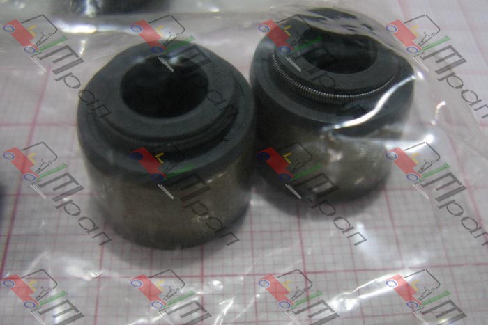 TOYOTA 80913-76023-71 Колпачки маслосъемные Toyota 2Z, 2J, 14Z (TRP)