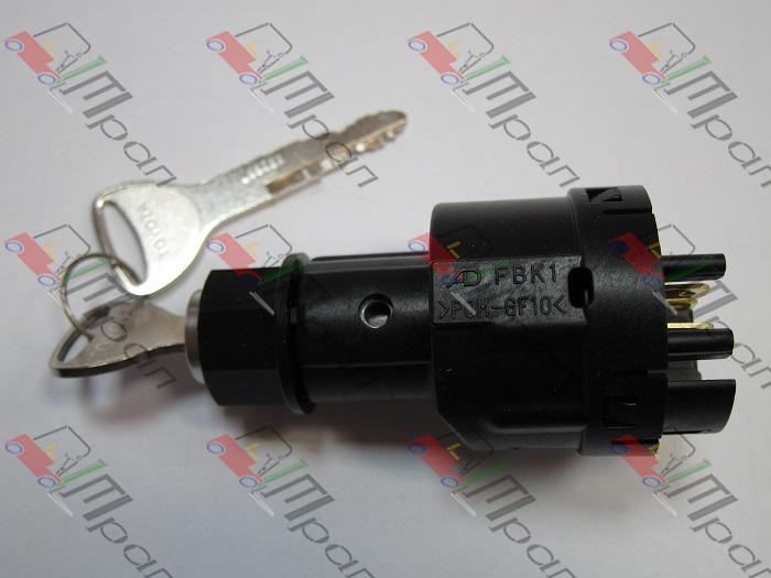 TOYOTA 57590-23332-71 Замок зажигания (HH)