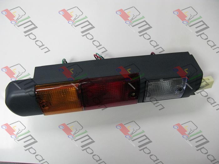 TOYOTA 56630-13151-71 Фара задняя комбинированная правая Toyota