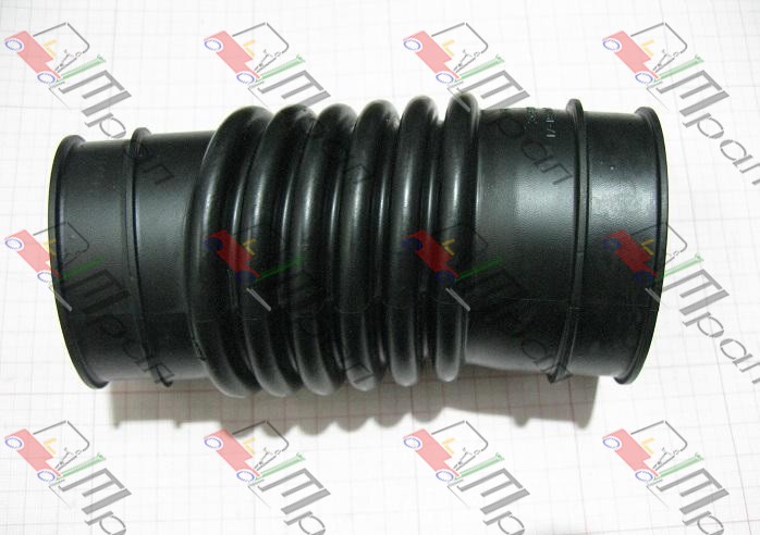 TOYOTA 17811-26661-71 Патрубок воздушного фильтра (HH)
