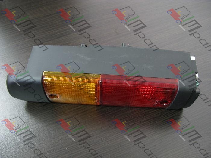 TOYOTA 56640-26600-71 Фара комбинированная задняя левая 8сер. 1-3тн. (TRP)