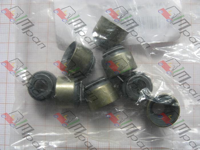 NISSAN 13207-53F00  Колпачок маслосъемный Nissan К21,H15