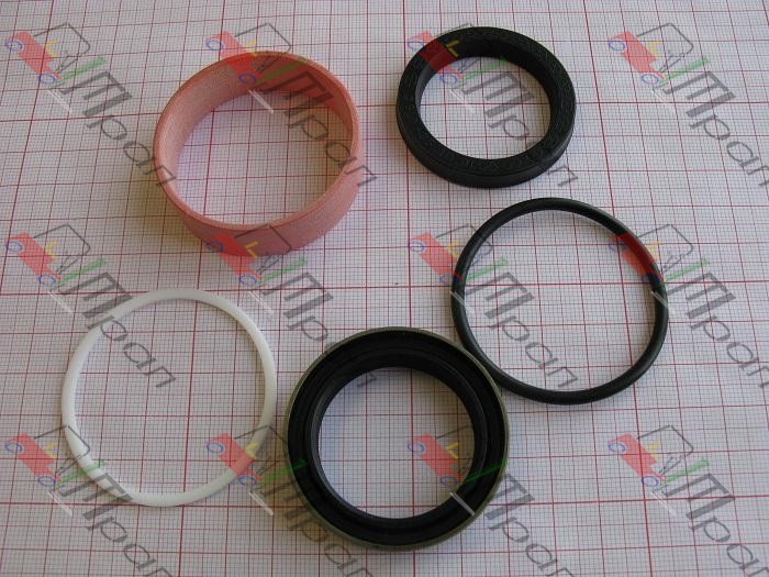 TOYOTA 04654-10390-71 Ремкомплект гидроцилиндра подъема d-35 (TRP)