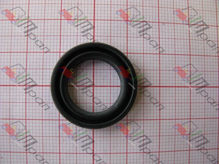 TOYOTA 33461-23320-71 Сальник 15*24*5 (HH)