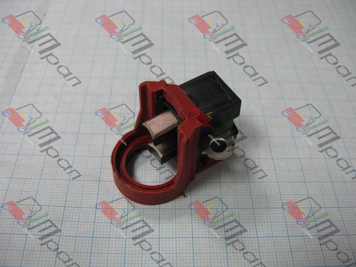 TOYOTA 27370-23840-71 Щеткодержатель генератора